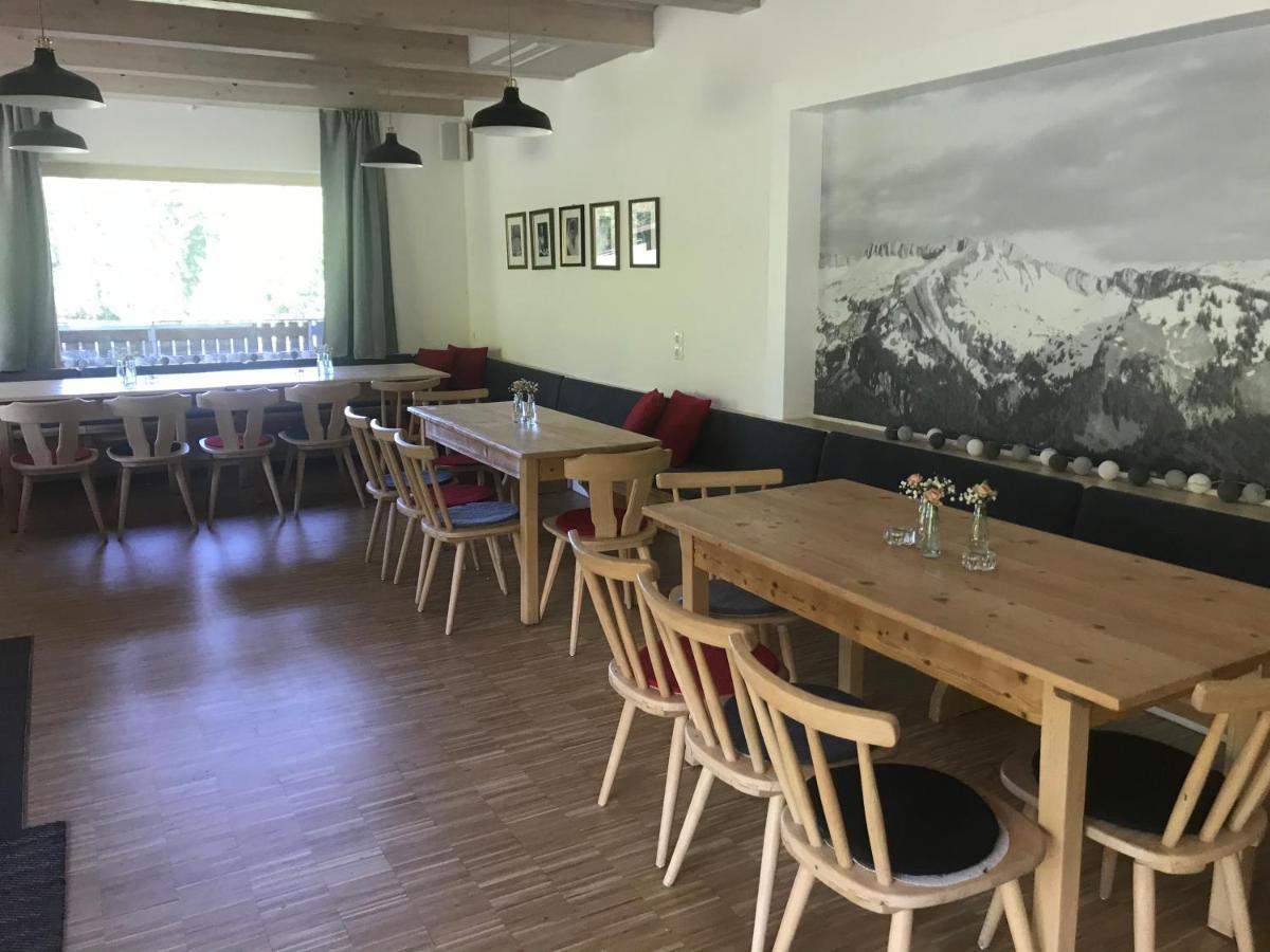 Ferienwohnung Morgentau Am Rande Der Wildnis Sibratsgfall Bagian luar foto